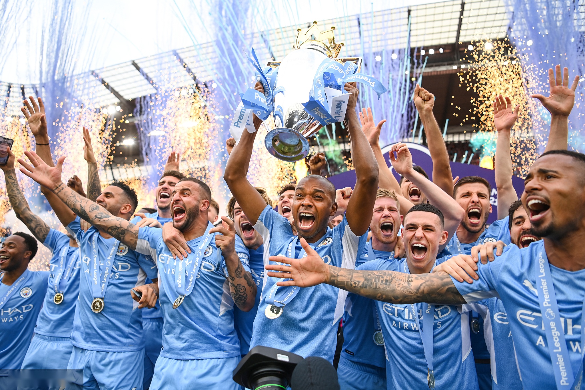 巴萨的续约 巴萨的续约